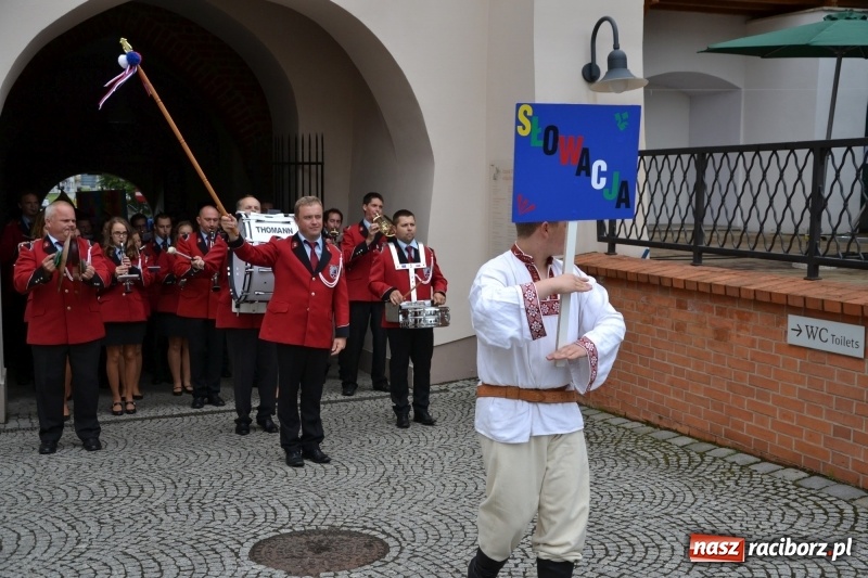 Zdjęcie w galerii na portalu naszraciborz.pl: Śląsk Kraina Wielu Kultur - występy zespołów na Zamku Piastowskim wiadomości z regionu