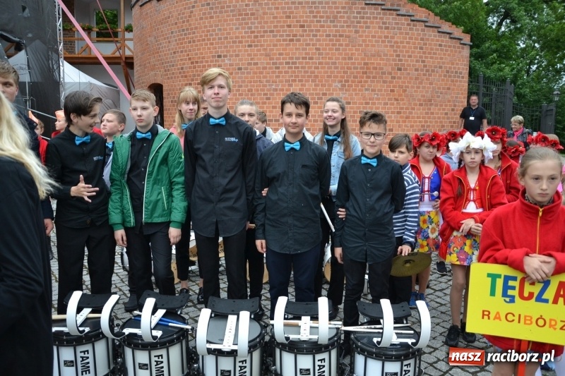 Zdjęcie w galerii na portalu naszraciborz.pl: Śląsk Kraina Wielu Kultur - występy zespołów na Zamku Piastowskim wiadomości z regionu