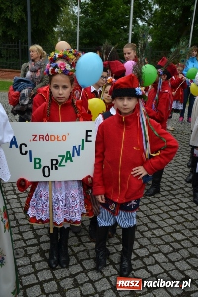 Zdjęcie w galerii na portalu naszraciborz.pl: Śląsk Kraina Wielu Kultur - występy zespołów na Zamku Piastowskim wiadomości z regionu