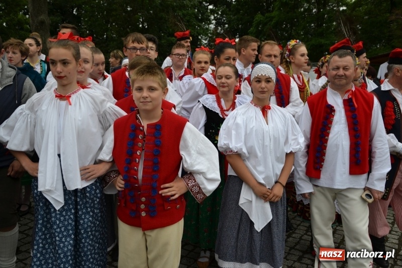 Zdjęcie w galerii na portalu naszraciborz.pl: Śląsk Kraina Wielu Kultur - występy zespołów na Zamku Piastowskim wiadomości z regionu