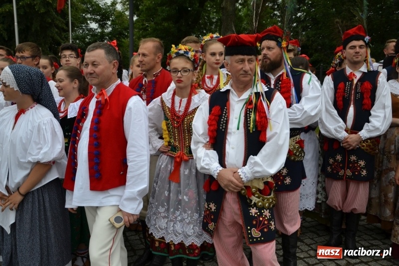 Zdjęcie w galerii na portalu naszraciborz.pl: Śląsk Kraina Wielu Kultur - występy zespołów na Zamku Piastowskim wiadomości z regionu