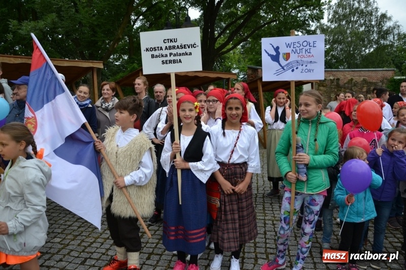 Zdjęcie w galerii na portalu naszraciborz.pl: Śląsk Kraina Wielu Kultur - występy zespołów na Zamku Piastowskim wiadomości z regionu