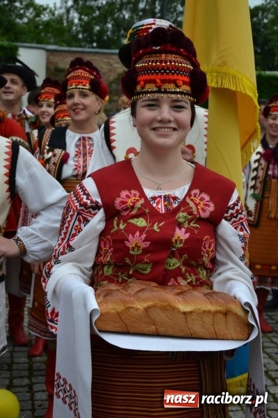 Zdjęcie w galerii na portalu naszraciborz.pl: Śląsk Kraina Wielu Kultur - występy zespołów na Zamku Piastowskim wiadomości z regionu