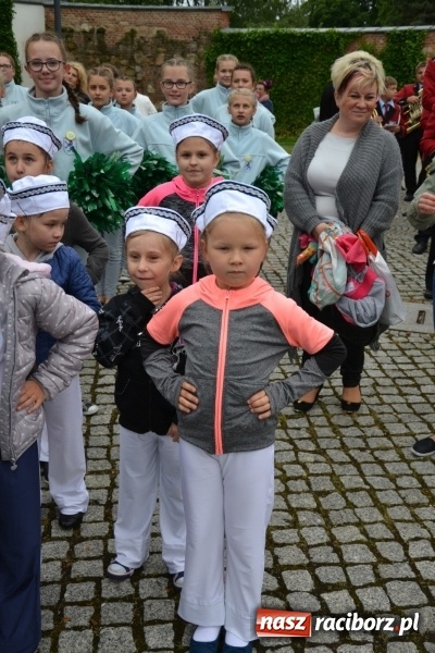 Zdjęcie w galerii na portalu naszraciborz.pl: Śląsk Kraina Wielu Kultur - występy zespołów na Zamku Piastowskim wiadomości z regionu