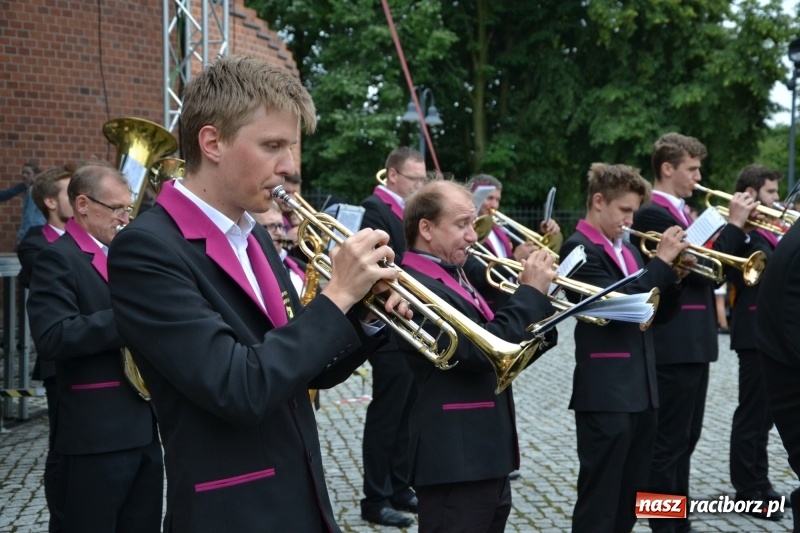 Zdjęcie w galerii na portalu naszraciborz.pl: Śląsk Kraina Wielu Kultur - występy zespołów na Zamku Piastowskim wiadomości z regionu