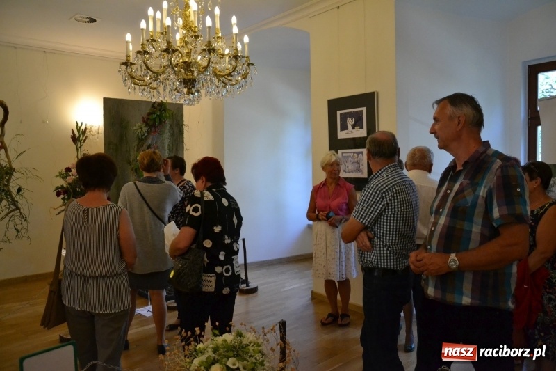 Zdjęcie w galerii na portalu naszraciborz.pl: III Krajowe Mistrzostwa Florystyczne Regionu Śląsko-Opolskiego - raciborzanin z nagrodą publiczności  wiadomości z regionu