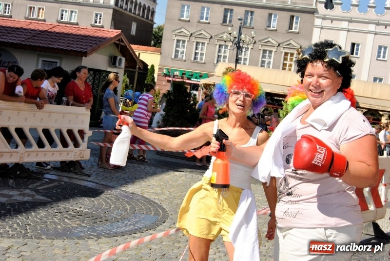 Zdjęcie w galerii na portalu naszraciborz.pl: III Rafako Półmaraton Racibórz - 500 zł dla najlepszej grupy dopingującej  wiadomości z regionu