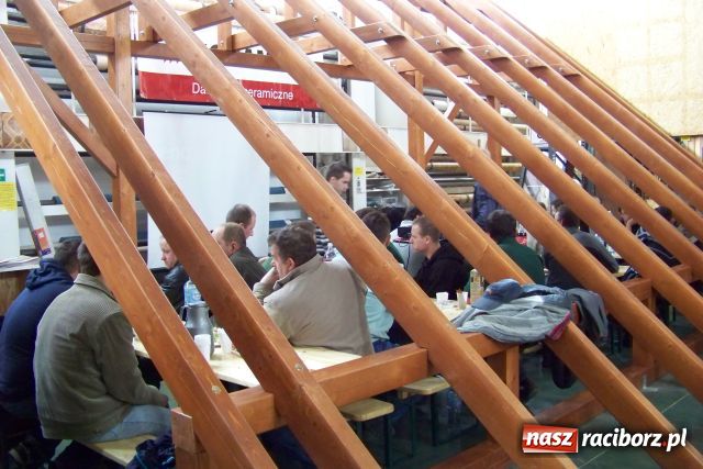 Zdjęcie w galerii na portalu naszraciborz.pl: Tylko w OMANIE nowoczesne budowanie wiadomości z regionu