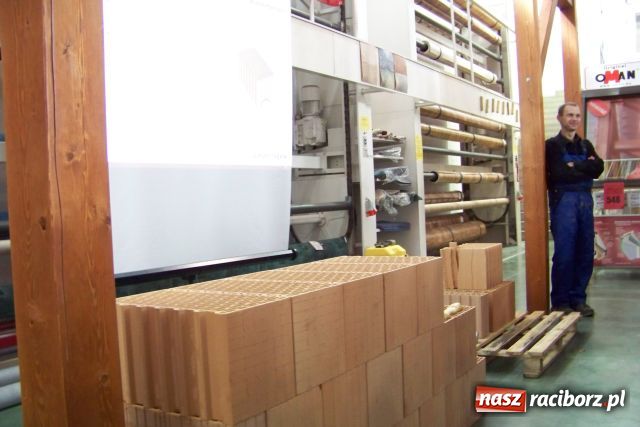 Zdjęcie w galerii na portalu naszraciborz.pl: Tylko w OMANIE nowoczesne budowanie wiadomości z regionu