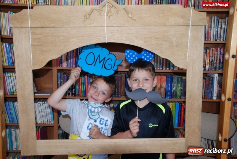 Zdjęcie w galerii na portalu naszraciborz.pl: Dzień Królewny i Królewicza w bibliotece w Ocicach wiadomości z regionu