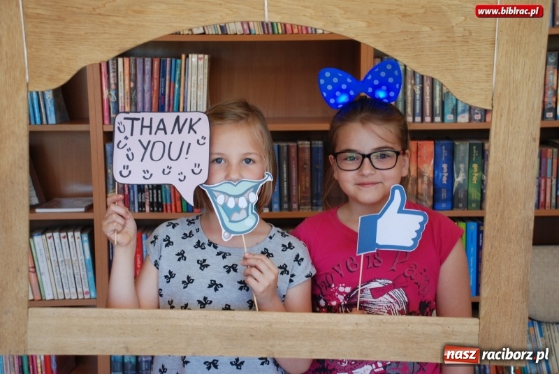 Zdjęcie w galerii na portalu naszraciborz.pl: Dzień Królewny i Królewicza w bibliotece w Ocicach wiadomości z regionu