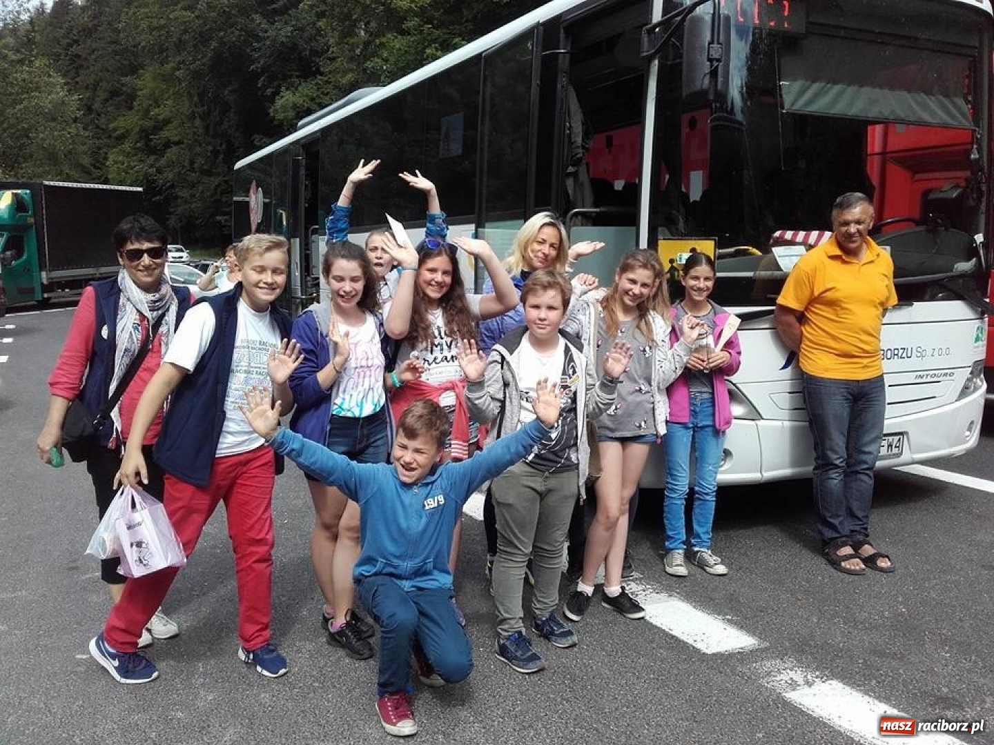 Zdjęcie w galerii na portalu naszraciborz.pl: Młodzi ekolodzy ze Szkoły Podstawowej nr 4 donoszą  wiadomości z regionu