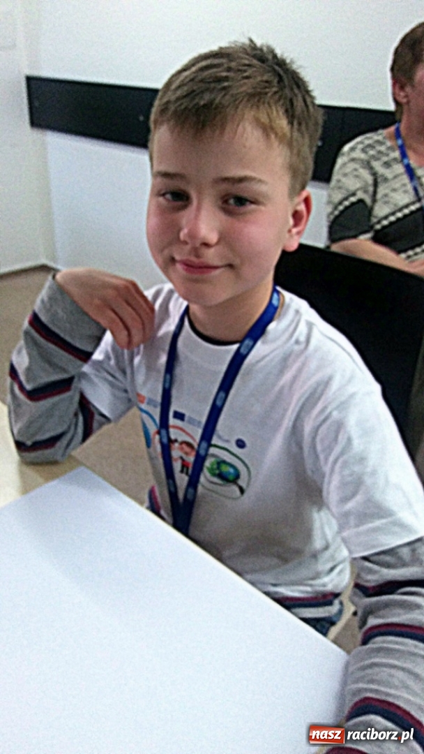 Zdjęcie w galerii na portalu naszraciborz.pl: Młodzi ekolodzy ze Szkoły Podstawowej nr 4 donoszą  wiadomości z regionu