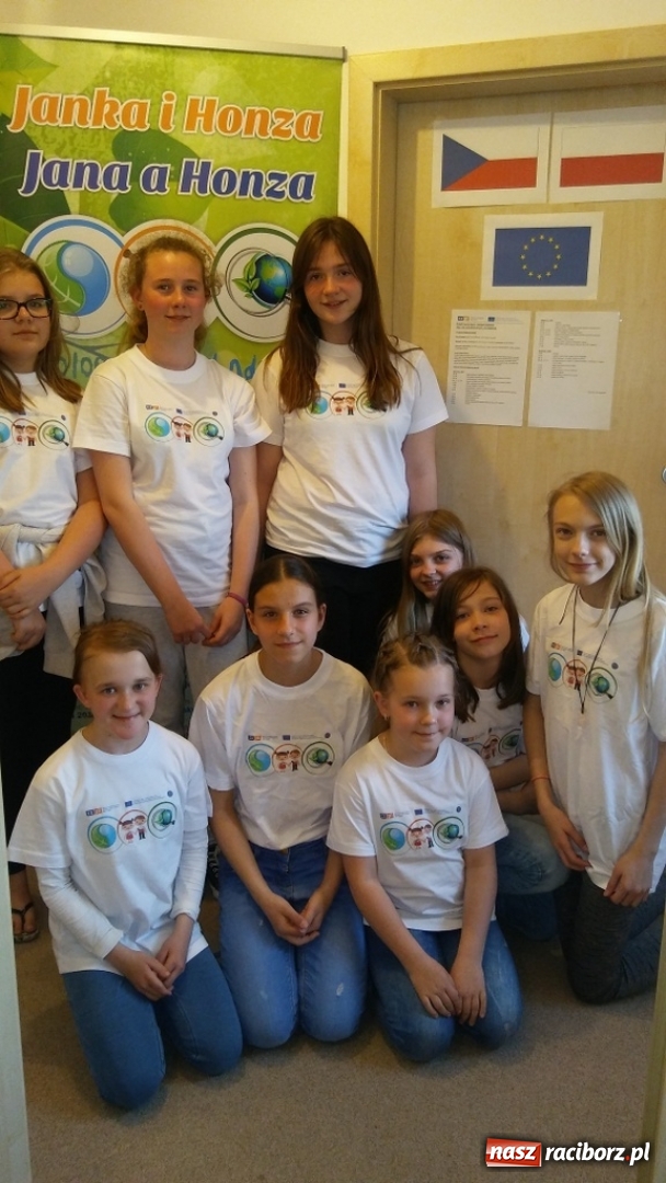 Zdjęcie w galerii na portalu naszraciborz.pl: Młodzi ekolodzy ze Szkoły Podstawowej nr 4 donoszą  wiadomości z regionu