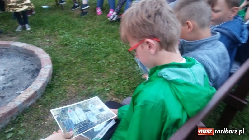 Zdjęcie w galerii na portalu naszraciborz.pl: Młodzi ekolodzy ze Szkoły Podstawowej nr 4 donoszą  wiadomości z regionu