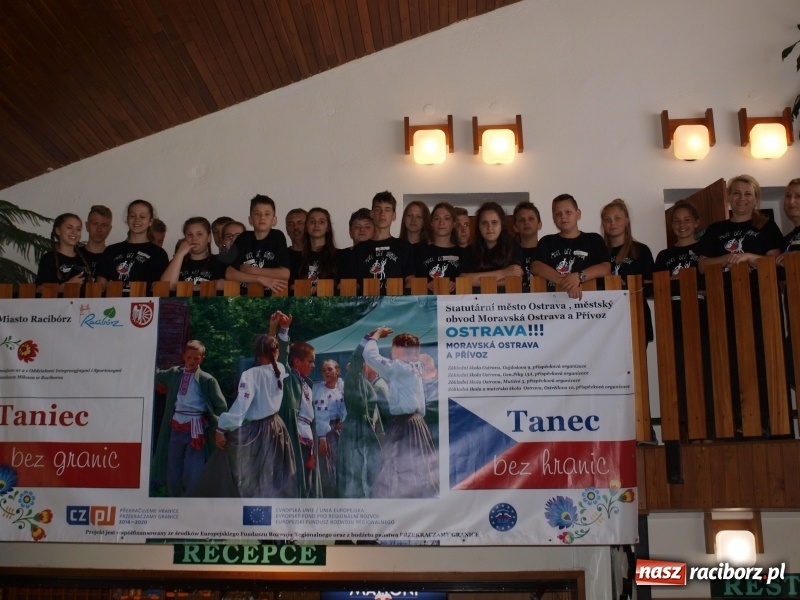 Zdjęcie w galerii na portalu naszraciborz.pl: Taniec bez granic - uczniowie Gimnazjum nr 2 biorą udział w polsko-czeskim projekcie wiadomości z regionu