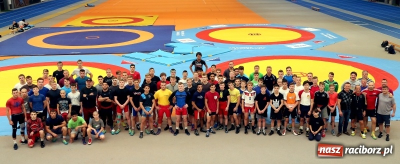 Zdjęcie w galerii na portalu naszraciborz.pl: Zgrupowanie polskich i niemieckich zapaśników w Raciborzu wiadomości z regionu