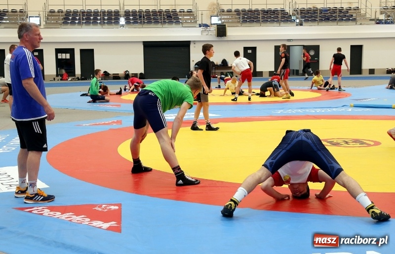 Zdjęcie w galerii na portalu naszraciborz.pl: Zgrupowanie polskich i niemieckich zapaśników w Raciborzu wiadomości z regionu