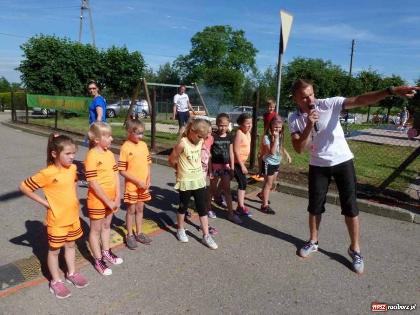 Zdjęcie w galerii na portalu naszraciborz.pl: Ponad 50 uczestników w Biegu o Puchar Burmistrza Krzanowic wiadomości z regionu