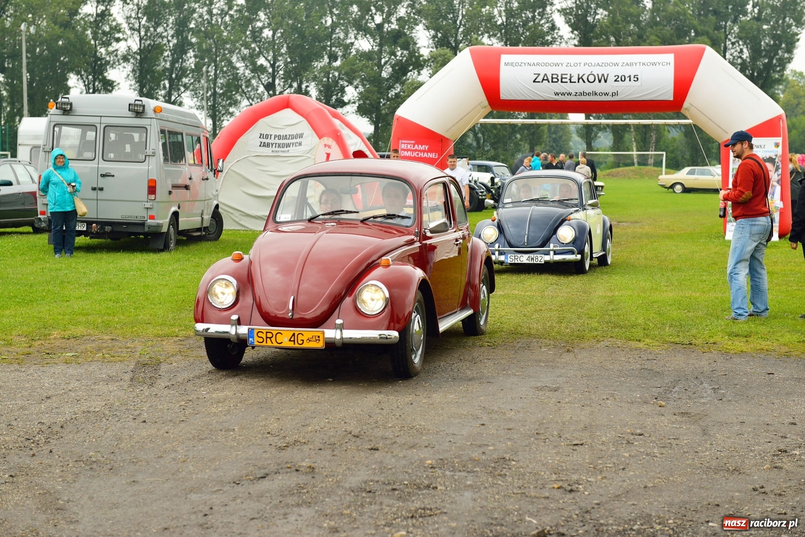Zdjęcie w galerii na portalu naszraciborz.pl: Człowiek z pasją. Marian Studnic, czyli sołtys, który docenia piękno zabytkowych pojazdów wiadomości z regionu