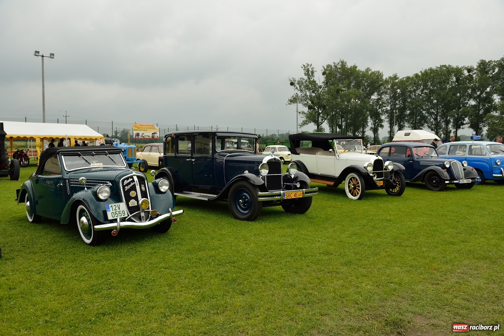 Zdjęcie w galerii na portalu naszraciborz.pl: Człowiek z pasją. Marian Studnic, czyli sołtys, który docenia piękno zabytkowych pojazdów wiadomości z regionu