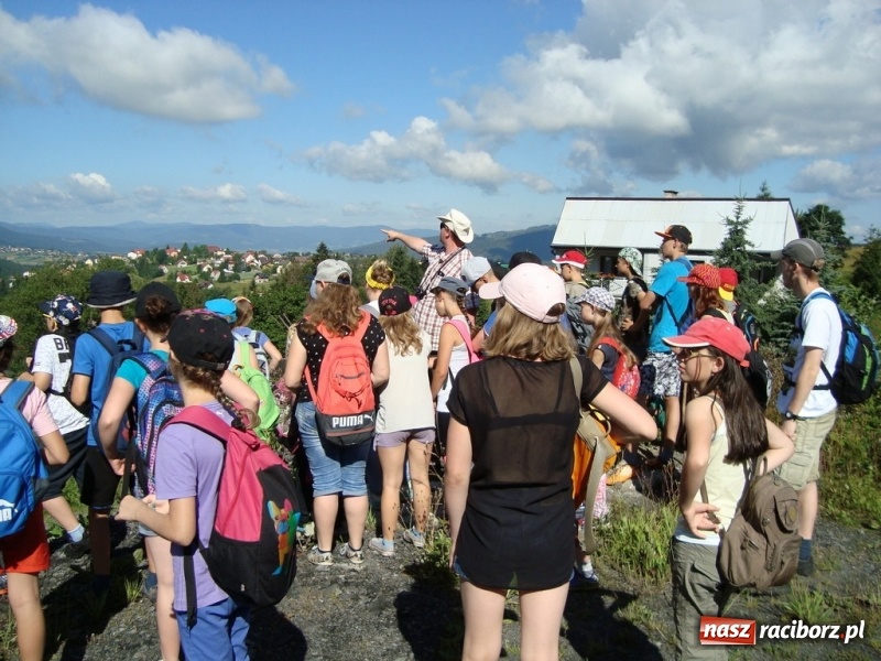Zdjęcie w galerii na portalu naszraciborz.pl:  ART CAMP Koniaków – obóz ze sztuką i przygodą w Beskidach!   wiadomości z regionu