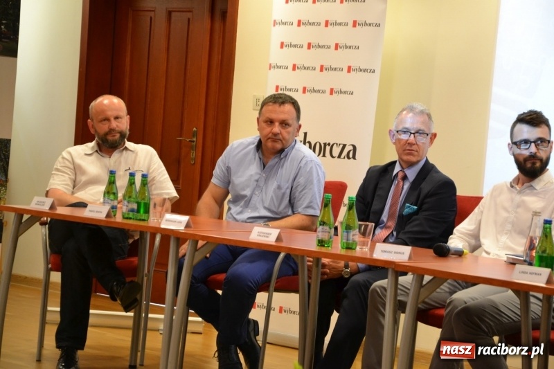 Zdjęcie w galerii na portalu naszraciborz.pl: Konferencja MIASTA IDEI – RACIBÓRZ. Na zamku dyskutowano o Odrze  wiadomości z regionu