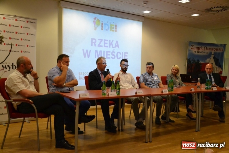 Zdjęcie w galerii na portalu naszraciborz.pl: Konferencja MIASTA IDEI – RACIBÓRZ. Na zamku dyskutowano o Odrze  wiadomości z regionu