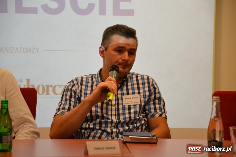 Zdjęcie w galerii na portalu naszraciborz.pl: Konferencja MIASTA IDEI – RACIBÓRZ. Na zamku dyskutowano o Odrze  wiadomości z regionu