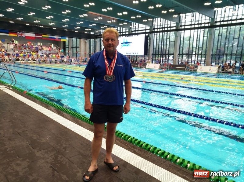 Zdjęcie w galerii na portalu naszraciborz.pl: Pływanie. Adolf Piechula wśród najlepszych  wiadomości z regionu