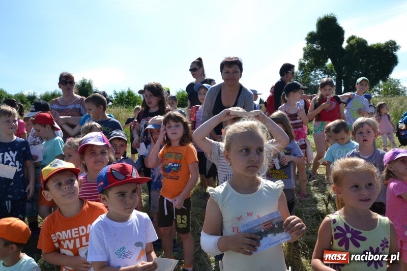 Zdjęcie w galerii na portalu naszraciborz.pl: Flisacy na Meandrach Odry w Chałupkach  wiadomości z regionu