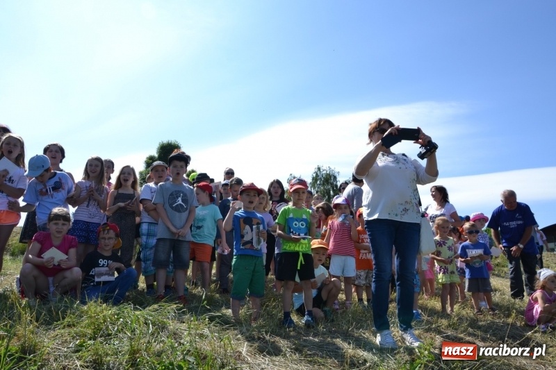 Zdjęcie w galerii na portalu naszraciborz.pl: Flisacy na Meandrach Odry w Chałupkach  wiadomości z regionu
