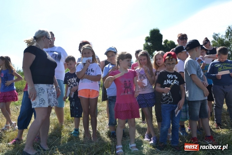 Zdjęcie w galerii na portalu naszraciborz.pl: Flisacy na Meandrach Odry w Chałupkach  wiadomości z regionu