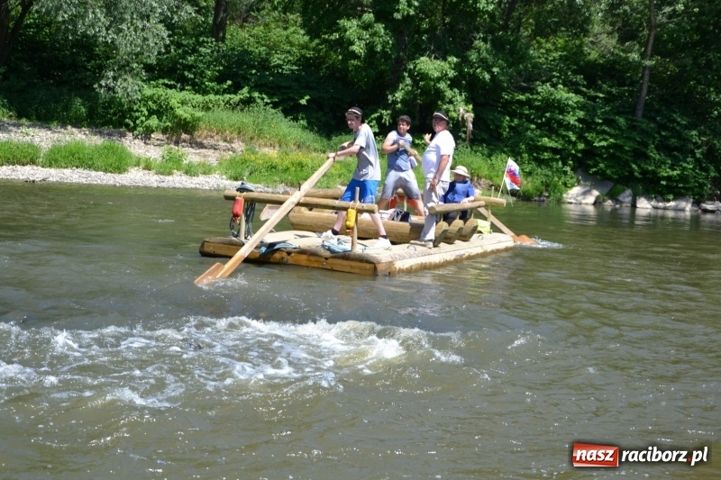 Zdjęcie w galerii na portalu naszraciborz.pl: Flisacy na Meandrach Odry w Chałupkach  wiadomości z regionu