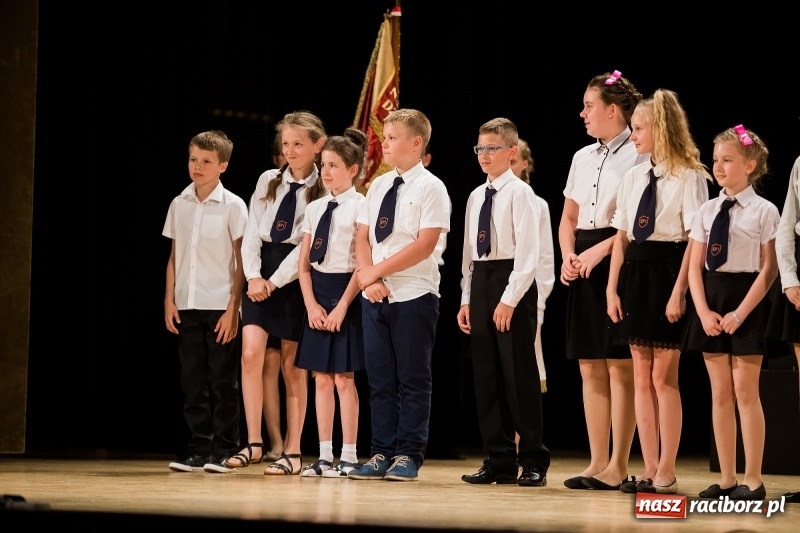 Zdjęcie w galerii na portalu naszraciborz.pl: Podsumowanie roku szkolnego Szkoły Podstawowej nr 1 w RCK wiadomości z regionu