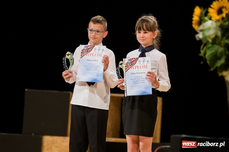 Zdjęcie w galerii na portalu naszraciborz.pl: Podsumowanie roku szkolnego Szkoły Podstawowej nr 1 w RCK wiadomości z regionu