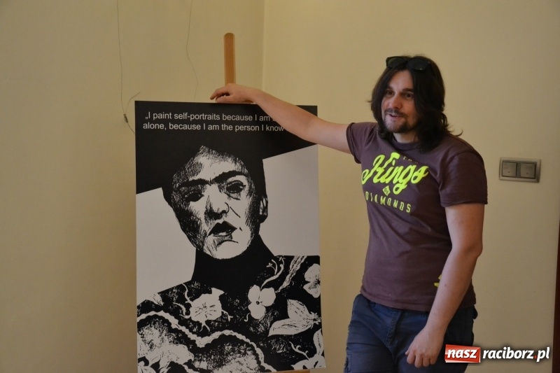 Zdjęcie w galerii na portalu naszraciborz.pl: Dyplomy 2017 - finisaż wystawy prac absolwentów Liceum Plastycznego na Zamku Piastowskim wiadomości z regionu