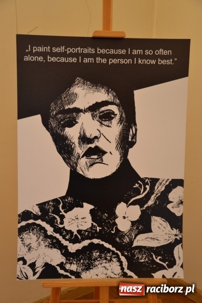 Zdjęcie w galerii na portalu naszraciborz.pl: Dyplomy 2017 - finisaż wystawy prac absolwentów Liceum Plastycznego na Zamku Piastowskim wiadomości z regionu