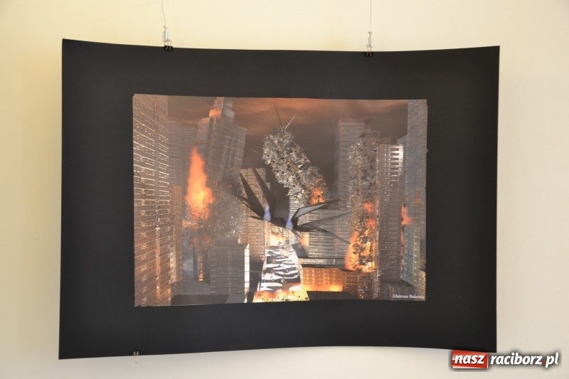 Zdjęcie w galerii na portalu naszraciborz.pl: Dyplomy 2017 - finisaż wystawy prac absolwentów Liceum Plastycznego na Zamku Piastowskim wiadomości z regionu