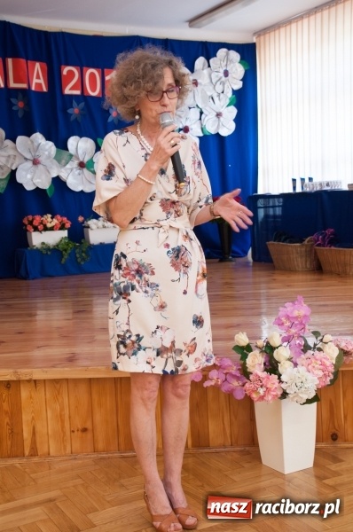 Zdjęcie w galerii na portalu naszraciborz.pl: Gala Laureatów SP 18 – wręczono Orły i SuperOrły Osiemnastki wiadomości z regionu