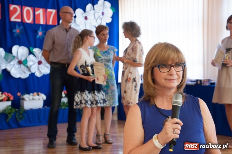 Zdjęcie w galerii na portalu naszraciborz.pl: Gala Laureatów SP 18 – wręczono Orły i SuperOrły Osiemnastki wiadomości z regionu