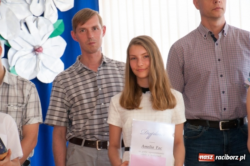 Zdjęcie w galerii na portalu naszraciborz.pl: Gala Laureatów SP 18 – wręczono Orły i SuperOrły Osiemnastki wiadomości z regionu