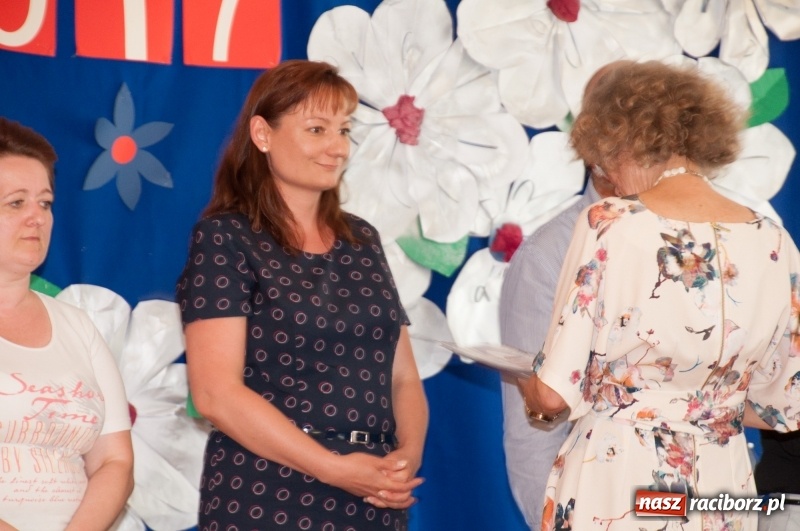 Zdjęcie w galerii na portalu naszraciborz.pl: Gala Laureatów SP 18 – wręczono Orły i SuperOrły Osiemnastki wiadomości z regionu