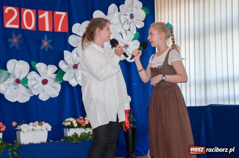 Zdjęcie w galerii na portalu naszraciborz.pl: Gala Laureatów SP 18 – wręczono Orły i SuperOrły Osiemnastki wiadomości z regionu