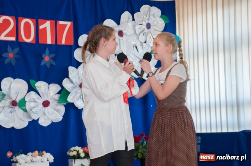 Zdjęcie w galerii na portalu naszraciborz.pl: Gala Laureatów SP 18 – wręczono Orły i SuperOrły Osiemnastki wiadomości z regionu