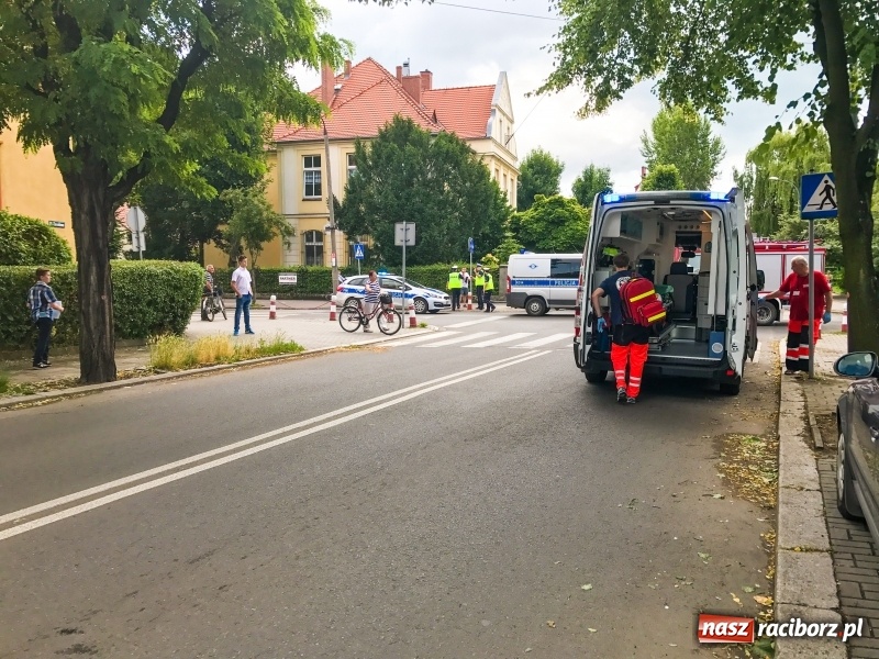 Zdjęcie w galerii na portalu naszraciborz.pl: Kolejne zderzenie samochodów na skrzyżowaniu Słowackiego-Miarki-Ogrodowa wiadomości z regionu