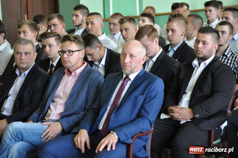 Zdjęcie w galerii na portalu naszraciborz.pl: OSZ Rafako świętował zakończenie roku szkolnego  wiadomości z regionu
