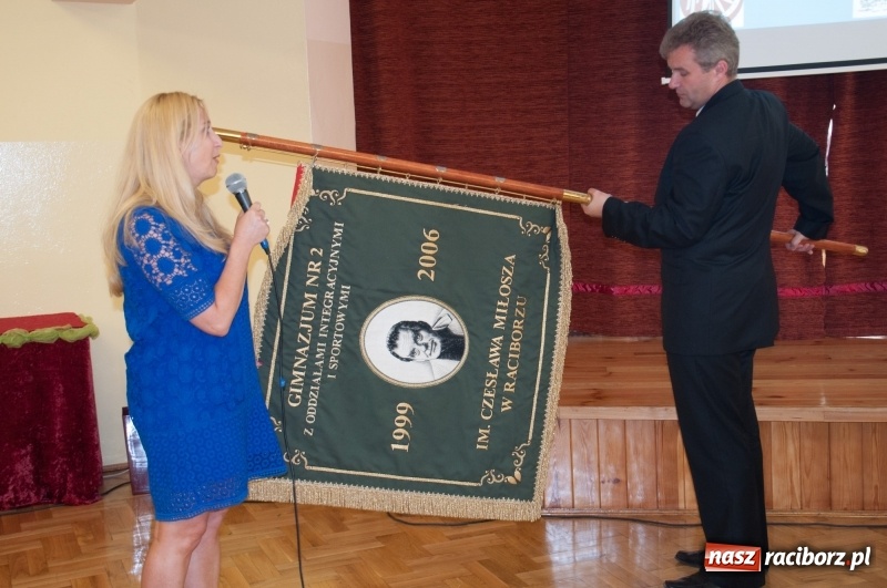 Zdjęcie w galerii na portalu naszraciborz.pl: Miejskie zakończenie roku szkolnego – po raz ostatni w gimnazjum... wiadomości z regionu