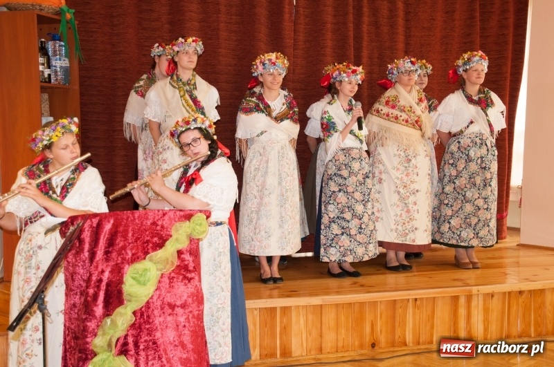 Zdjęcie w galerii na portalu naszraciborz.pl: Miejskie zakończenie roku szkolnego – po raz ostatni w gimnazjum... wiadomości z regionu