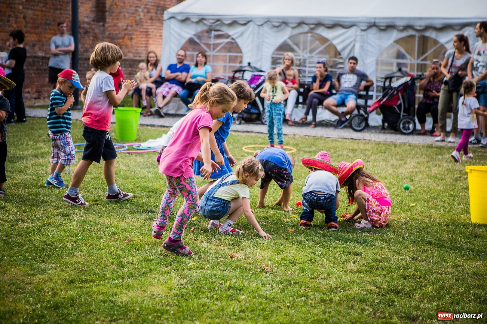 Zdjęcie w galerii na portalu naszraciborz.pl: Zamkowa Noc z Duchami na powitanie wakacji  wiadomości z regionu